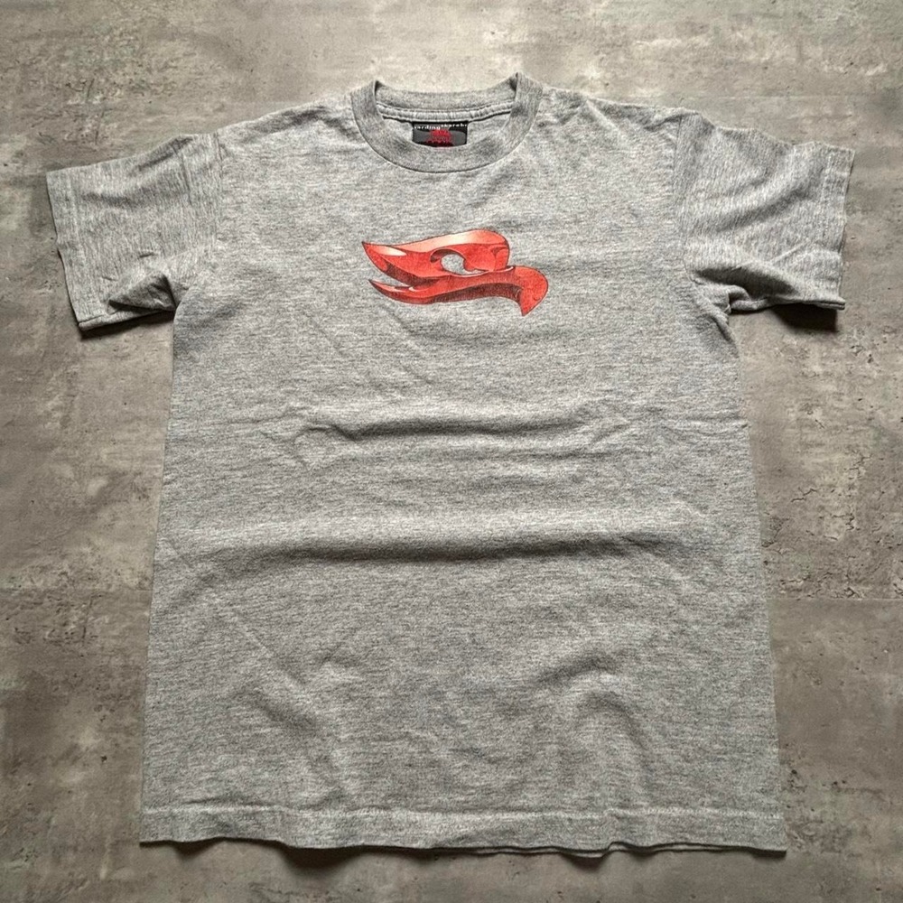 Hawk Skater Tee Women Small Gray Y2K Cropped Graphic T-Shirt